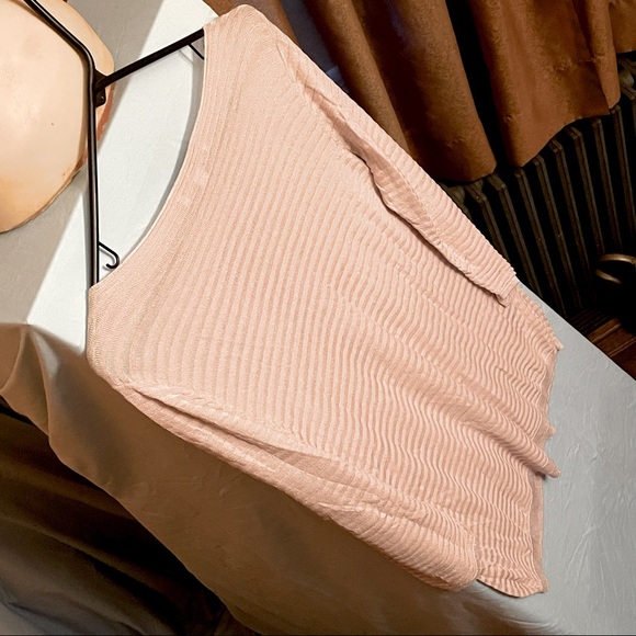 🔥3 for $23🔥 ⭐️🌸 Creamy Lightweight Loft 3/4 Sleeve Sweater 🌸⭐️ - Picture 2 of 6